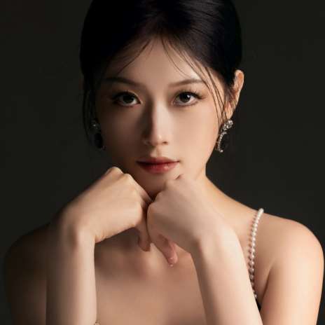 李垣茹